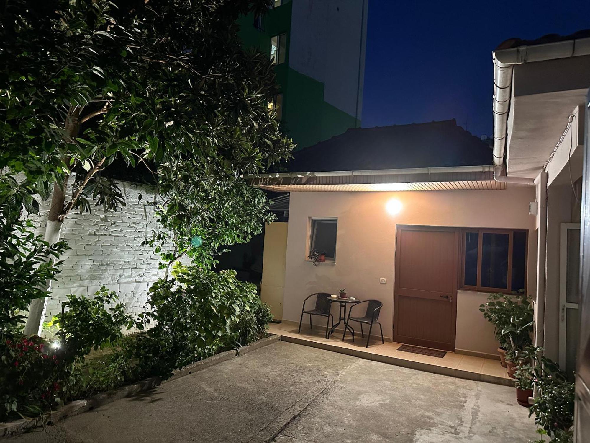 Casa vacanze Sen Garden Tirana